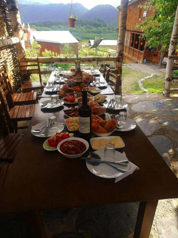 Guest House Old Omalo Exterior foto